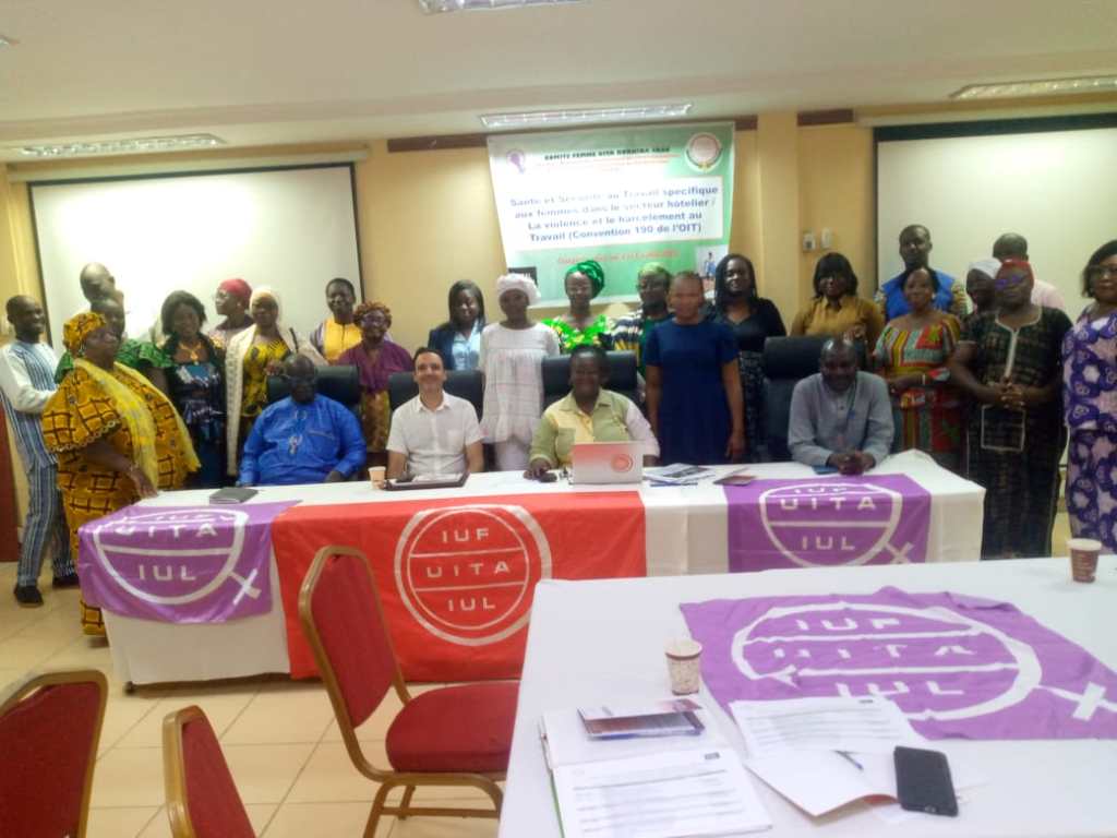 Hôtellerie : le Comité Femme UITA Burkina outille les travailleuses contre les risques et le&nbsp;harcèlement