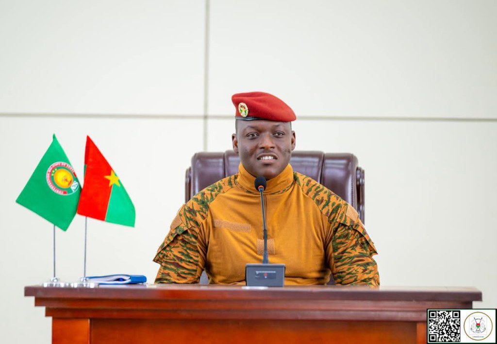 Le capitaine Ibrahim Traoré aux étudiants de Bobo : « L’avenir est dans la technique&nbsp;»